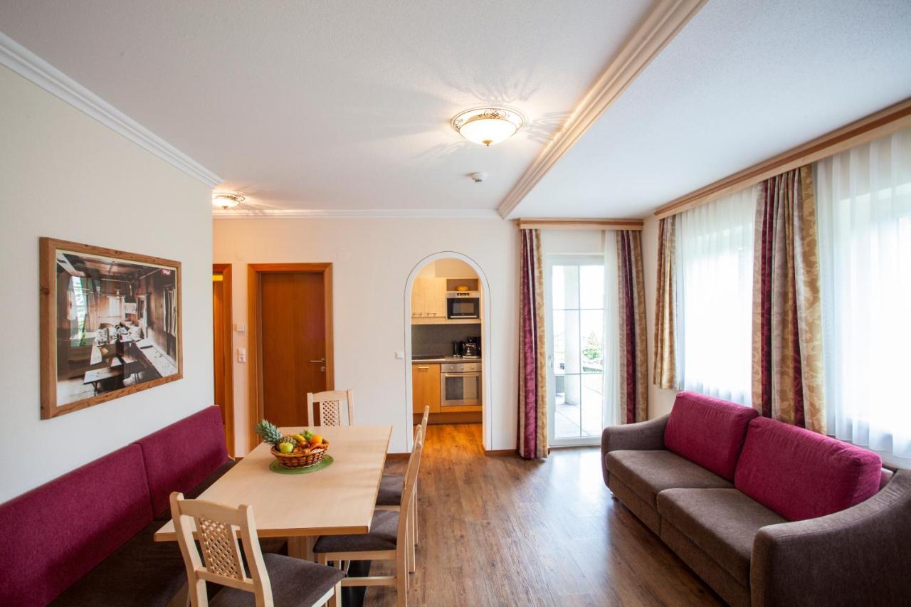 Alpenapart Ladis Ehemals Alpenapart Alexander Inklusive Sommer Bergbahnticket Room photo