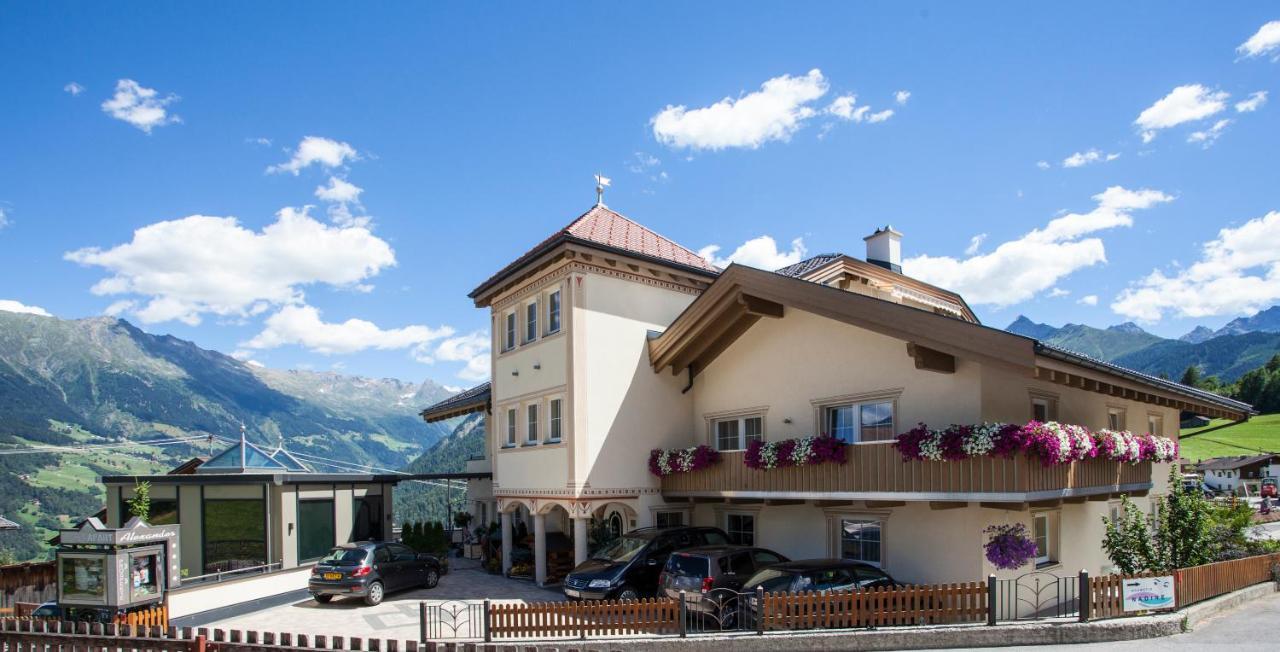 Alpenapart Ladis Ehemals Alpenapart Alexander Inklusive Sommer Bergbahnticket Exterior photo